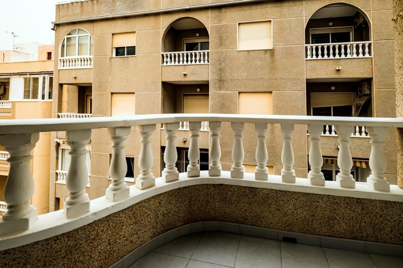 Apartamento Alegria Id105 Torrevieja Eksteriør bilde